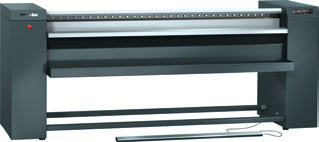 Miele Professional PRI 318 - Diamètre 300 mm, longueur 1800 mm, avec bandes d'engagement et retour avant, électrique